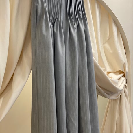 【 overlace 】striped pin tuck pants (パンツ)