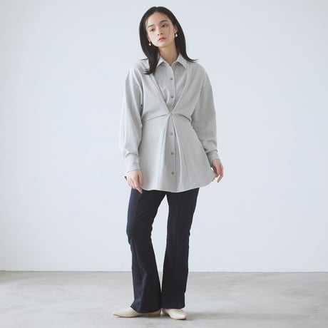 【 Kana Kawasaki 】stretch flared pants (パンツ)