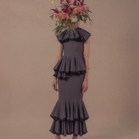 【 overlace 予約 】 double flared hem skirt