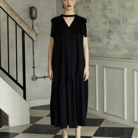 【 kwotias 】 frill dress (ワンピース)