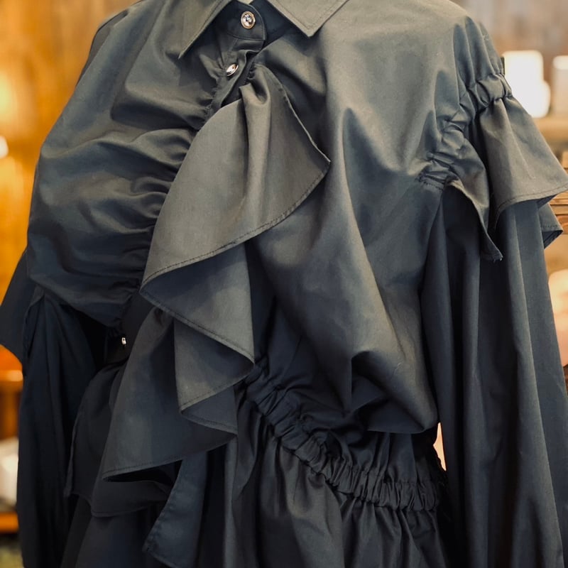 HOUGA ホウガ emily blouse ブラウス HOUGA ホウガ emily blouse (SS) | T.T. GARRET
