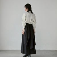 【 jesh 予約】 Back ruffle skirt (スカート) / Black