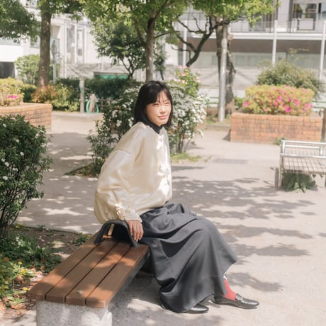 【 overlace 予約 】satin padded jacket -2026年10月発送予定-