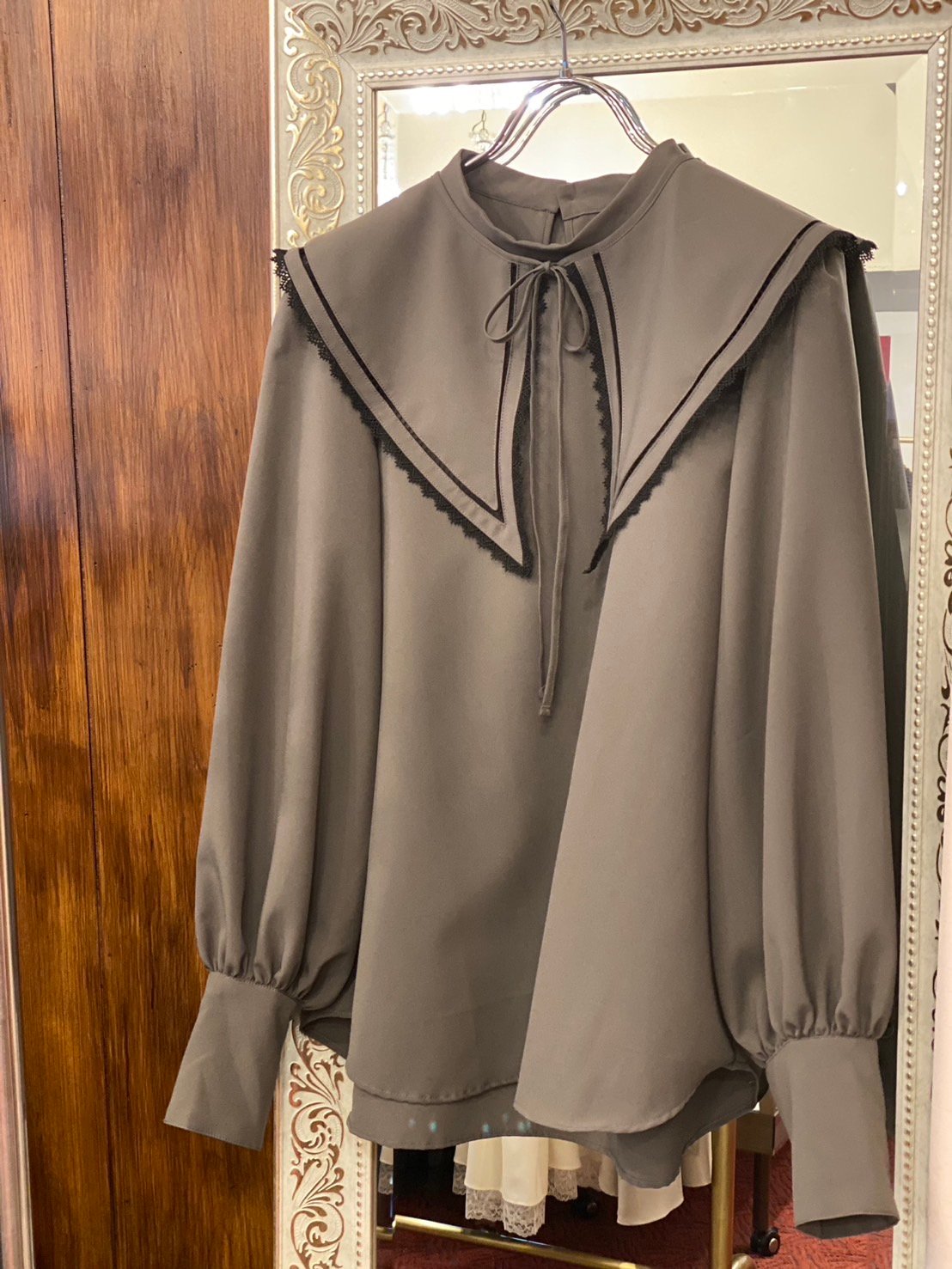 Ruimeme 予約 】falling collar high neck blouse