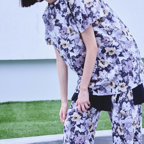 【 PoI 予約 】 flower frill pants -2027年2月発送予定-