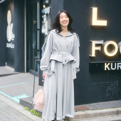 【 MIKI IMAMURA 予約】SAILOR COLLAR PEPLUM TOP (トップス) -2026年10月発送予定-