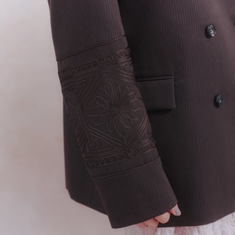 【 ritsu 予約 】KIKU embroidered double-breasted wool jacket -2026年9月～11月発送予定-