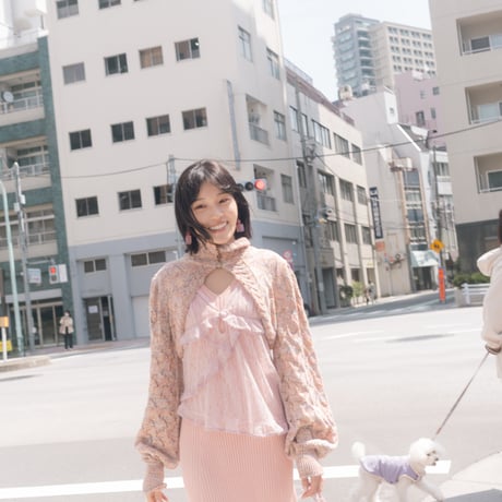 【 ritsu 予約 】Cropped wavy knit cardigan -2026年9月～11月発送予定-