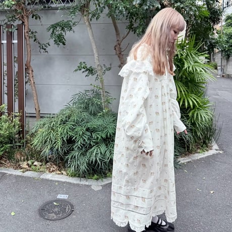 【 overlace 】 bouquet embroidery recollection dress (ワンピース)