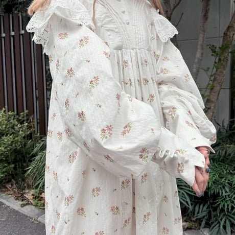 【 overlace 】 bouquet embroidery recollection dress (ワンピース)