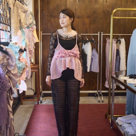 【 natsumi osawa 予約 】 shibori frill camisole -2026年8月～9月発送予定-