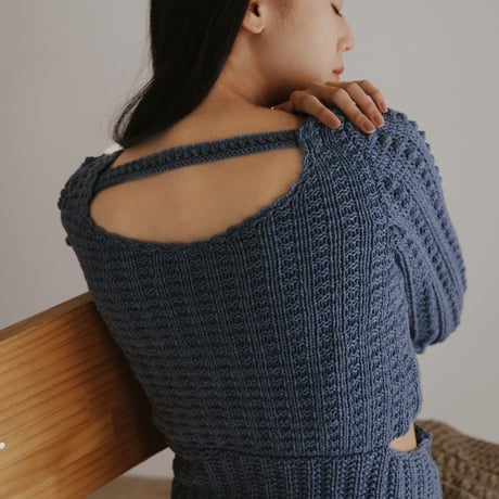 【 FAD distortion 】Lace up crew hand knit tops (トップス)