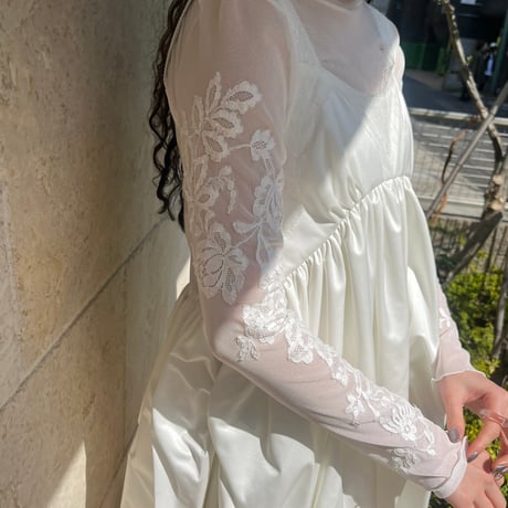 【 overlace 】 tulle tops -off white- (トップス)