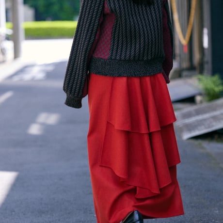 【 jesh 予約】 Back ruffle skirt (スカート) / Red