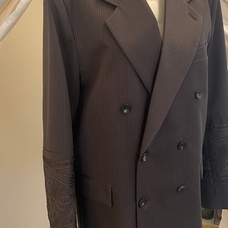【 ritsu 予約 】KIKU embroidered double-breasted wool jacket -2026年9月～11月発送予定-