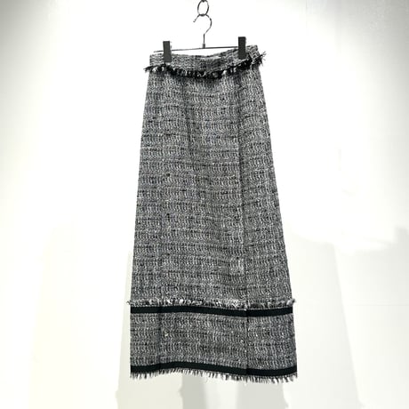 【 NATSUMI OKUMURA 予約 】 ドットスリット Skirt -2026年9月発送予定-