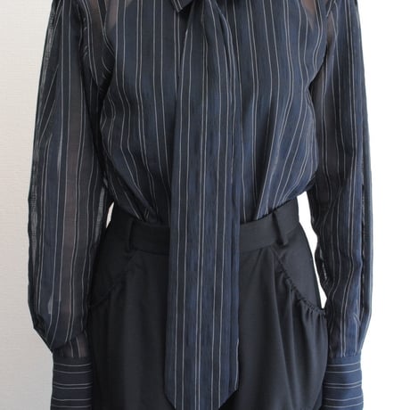 【 HOUGA 】mean shirt