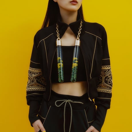 【 ritsu 予約 】KIKU cropped tracksuit -2026年9月～11月発送予定-