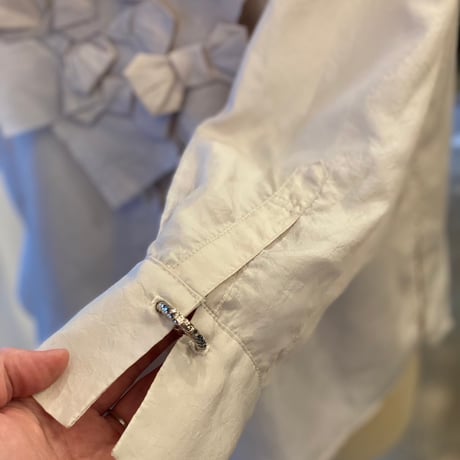 【 CHIHARUEGAMI 予約 】 RIBBON SHIRT -2027年3月発送予定-