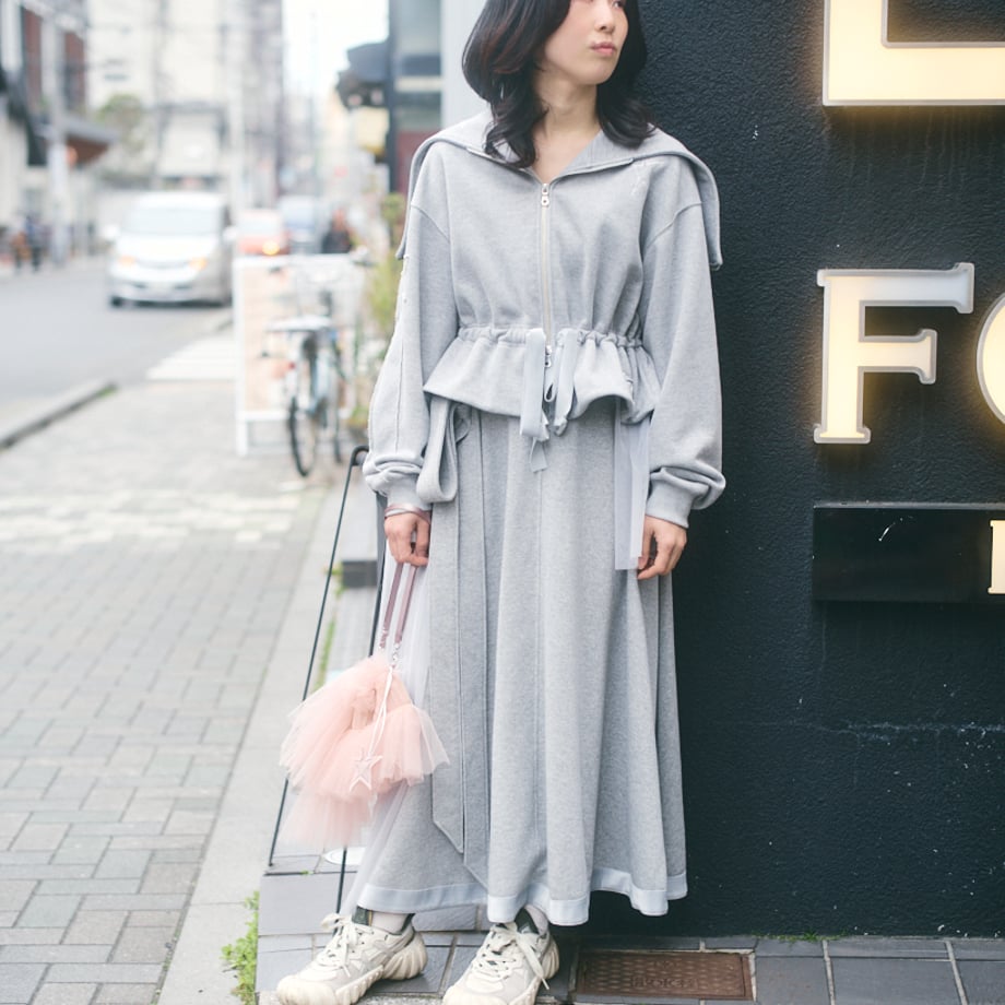 69c60422eb496f165f5c9828