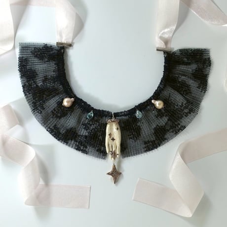 【 natsumi osawa 】 twinkle collar necklace 手 Hand（pink）
