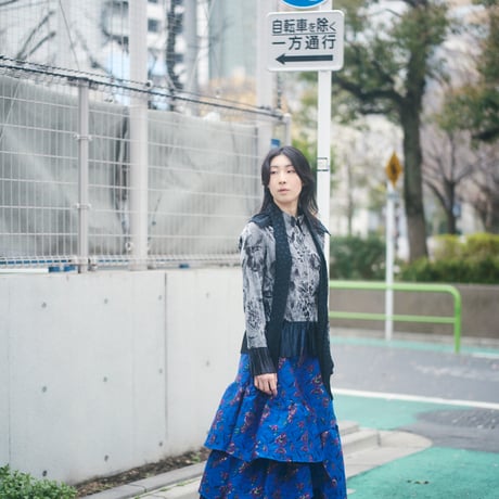 【 kwotias 予約】floating bloom flare skirt (スカート)  -2026年9月発送予定-