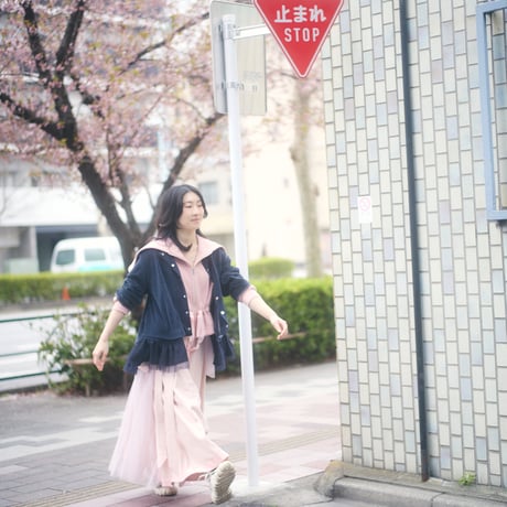 【 MIKI IMAMURA 予約】SAILOR COLLAR PEPLUM TOP (トップス) -2026年10月発送予定-