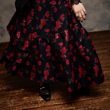 【 kwotias 予約】floating bloom flare skirt (スカート)  -2026年9月発送予定-