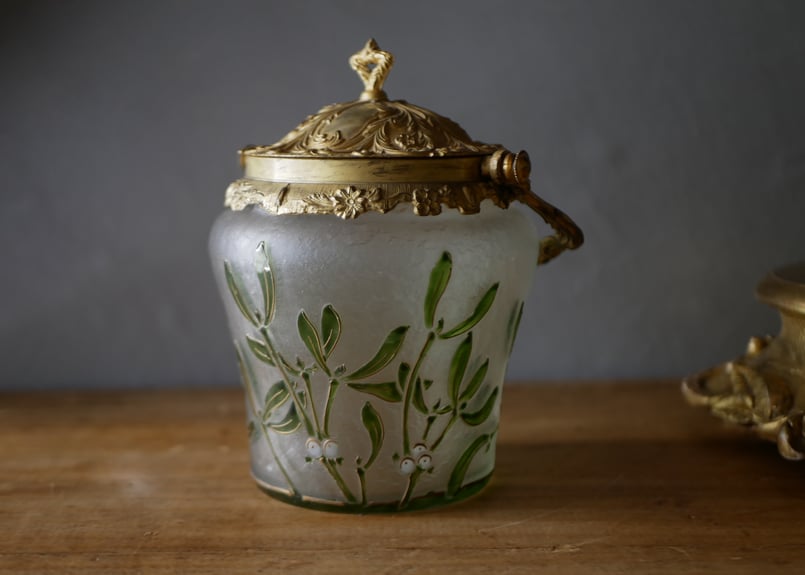 フランスアンティーク 素敵なビスケットジャー蓋付、取手付 フランスアンティーク 素敵なビスケットジャー蓋付、取手付 フランス