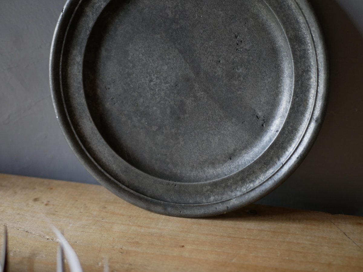 ピュータープレート フランスアンティーク アンティークのある暮らし