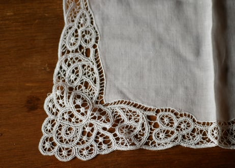 handkerchief   E