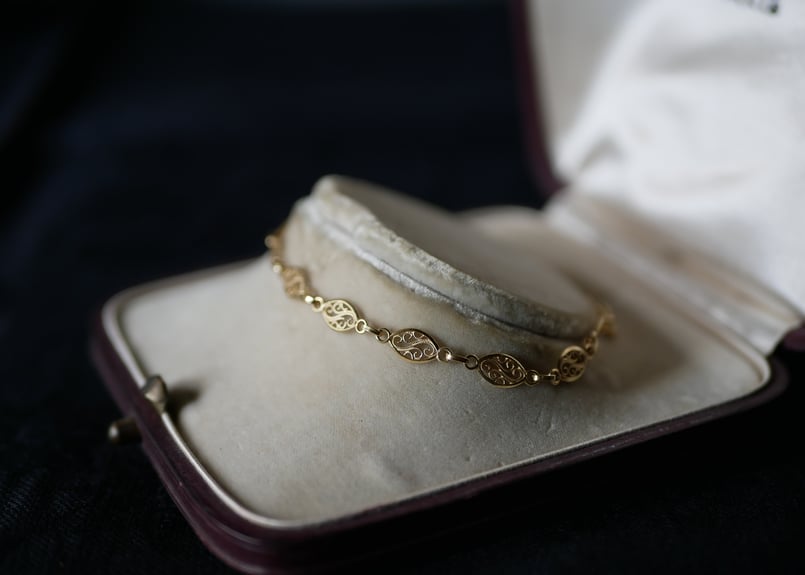 フランス　アンティーク　金細工　18k ブレスレット　ジュエリー　ヴィンテージ 0828フランスアンティークK18ゴールド金細工チェーンブレスレット