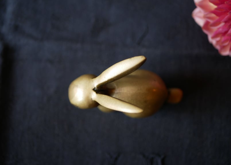 ブロンズ製 ウサギの置物 フランスヴィンテージ | mamantique