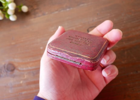 antique jewerly case from England アンティーク ジュエリーケース