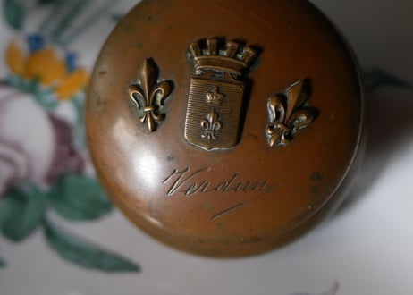 Verdun フルールドリス　小さなケース　フランスアンティーク　アンティークのある暮らし