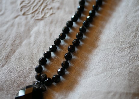 フレンチジェット　ガラスのネックレス　⑤french jet glass necklace