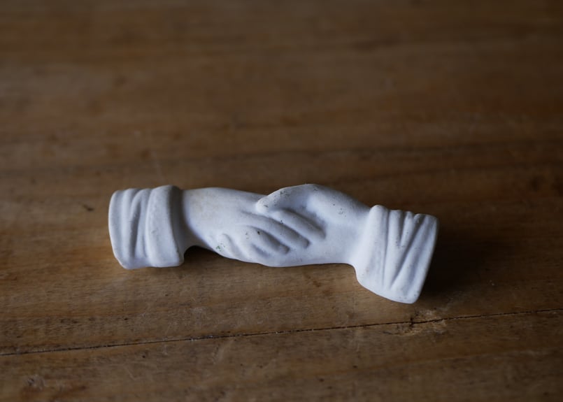 フランスアンティーク ハンドモチーフ 石膏 アンティークのある暮らし