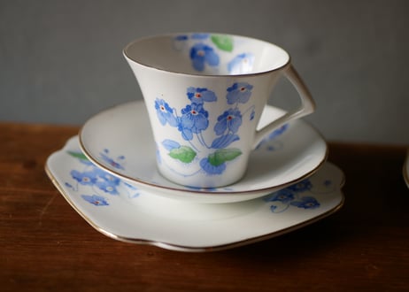 colclough コルクラフ トリオ 英国ヴィンテージ　カップ＆ソーサー