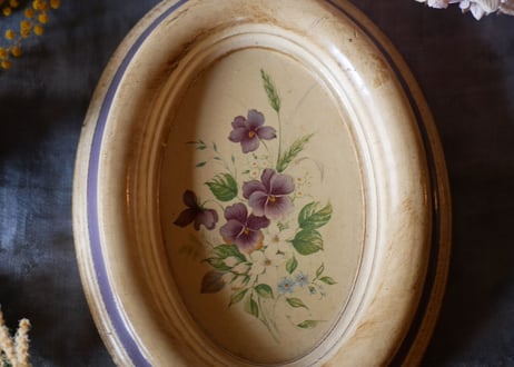 Wall art, violette