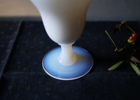 オパリンフラワーベース　花器　花瓶　オパリン　フランスヴィンテージ　ブロカントのある暮らし