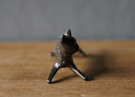 オブジェ　カトラリーレスト　猫　ネコ　ピューター製　フランスアンティーク　アンティークのある暮らし
