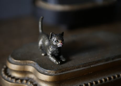 ブロンズ製　猫　オブジェ　パリ　フランスアンティーク　アンティークのある暮らし