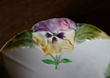 Barbotine plate　-Pansy-