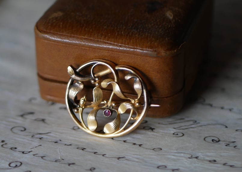 FIX ヤドリギ 宿り木 フランスアンティーク ブローチ アンティークの