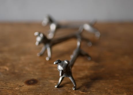 knife rest, Dog