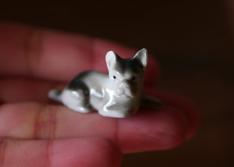 ポーセリンの犬の親子　置物　フランスヴィンテージ　ブロカントのある暮らし