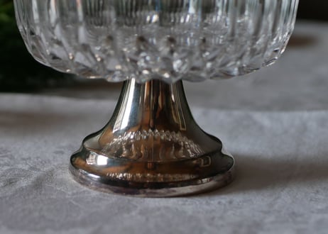 no.5 glass holder