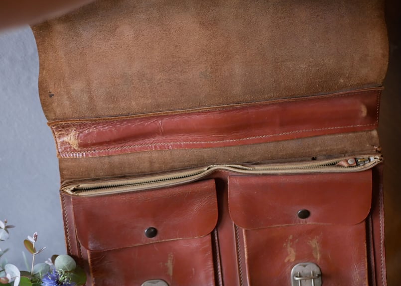 PARISの古いレザーバッグ フランスアンティーク | mamantique