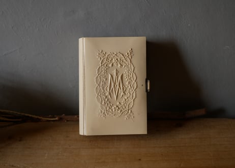 ミセル　祈祷書　モノグラム　MA　フランスアンティーク　アンティークのある生活