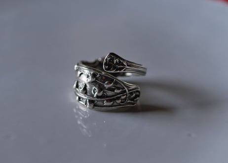 muguet ring